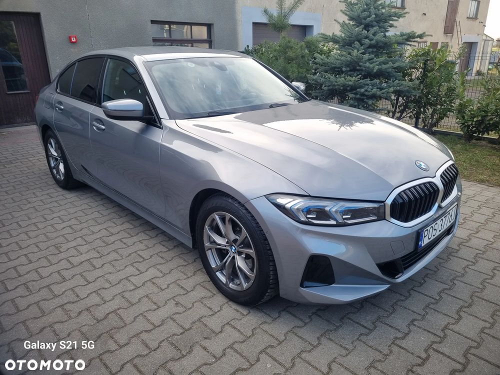 BMW Seria 3 318i - 8