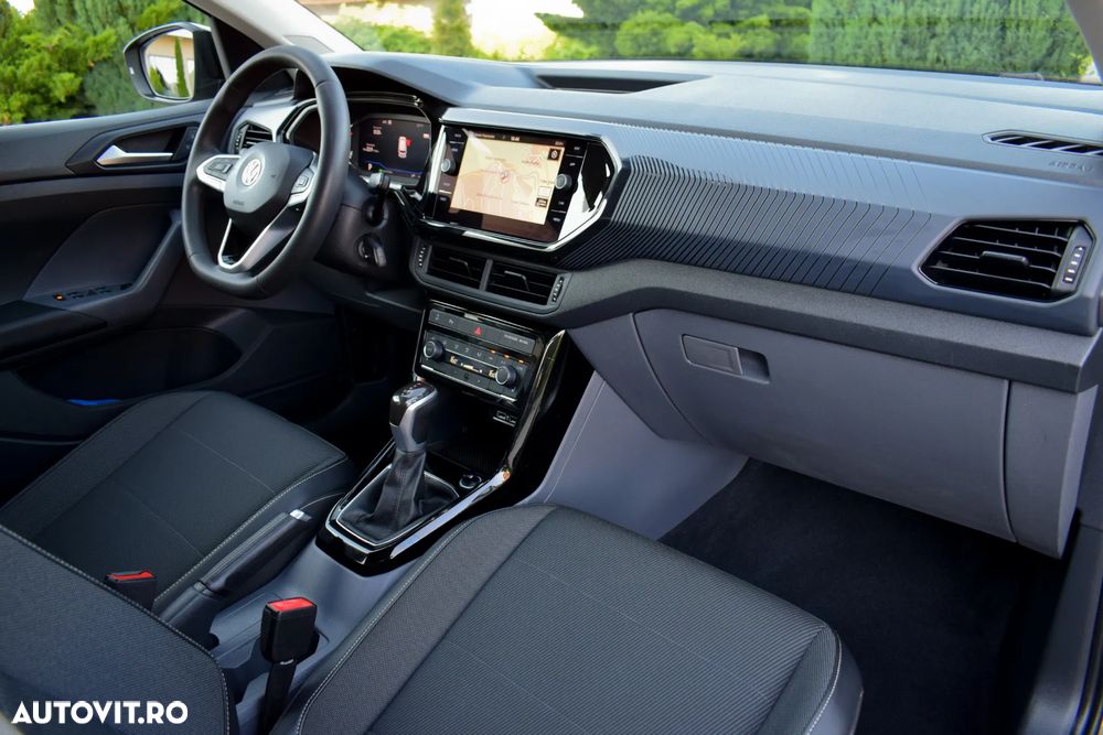 Volkswagen T-Cross 1.0 TSI DSG Style - 29
