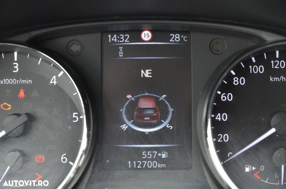 Nissan Qashqai 1.5 DCI TEKNA - 34