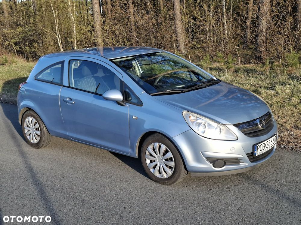 Opel Corsa 1.2 16V Essentia - 2