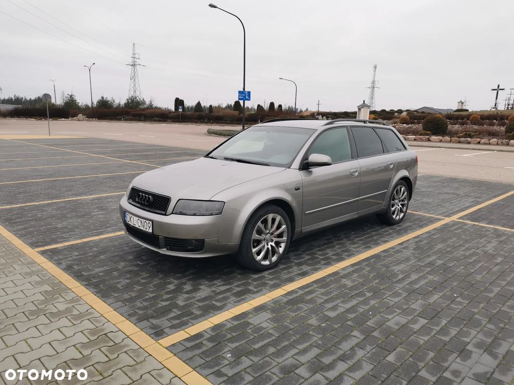 Audi A4 Avant - 4
