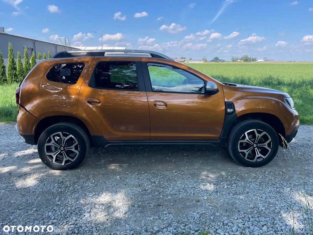 Dacia Duster TCe 100 2WD Celebration - 8