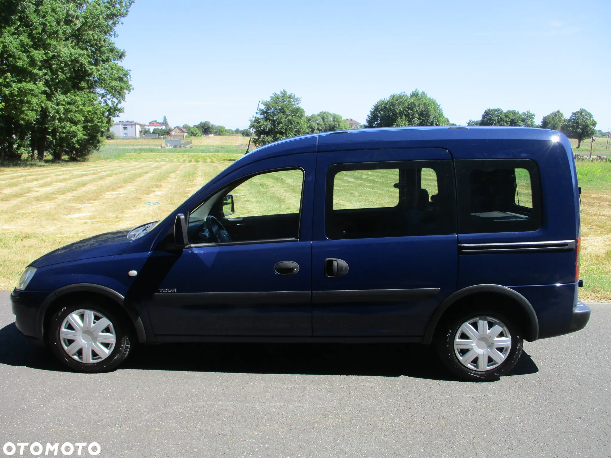 Opel Combo Tour 1.7 DI - 2