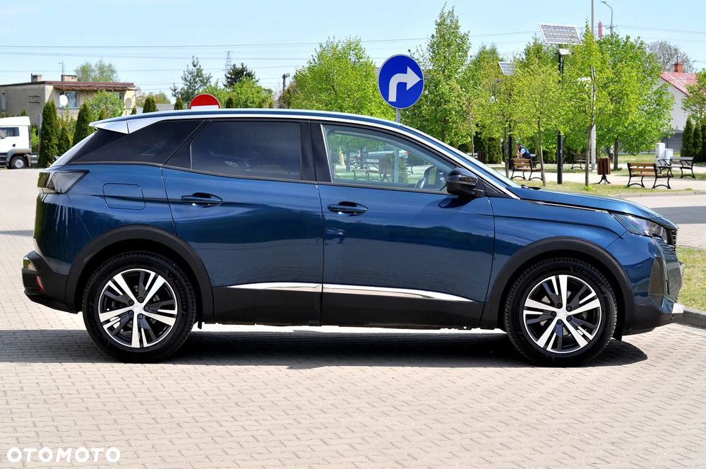Peugeot 3008 BlueHDi 130 Stop & Start EAT8 Allure - 4