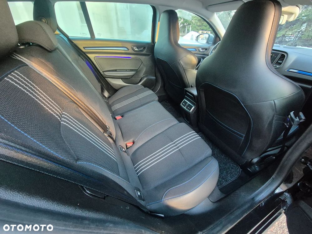 Renault Megane 1.6 TCe GT EDC - 15