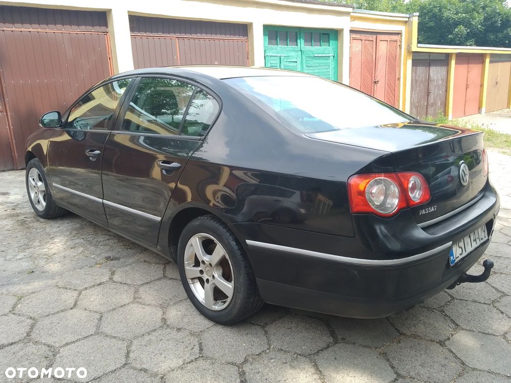 Volkswagen Passat 1.9 TDI Comfortline - 13