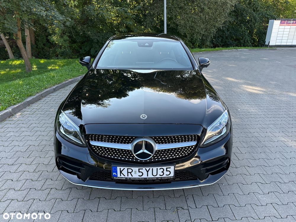 Mercedes-Benz Klasa C 300 9G-TRONIC - 4