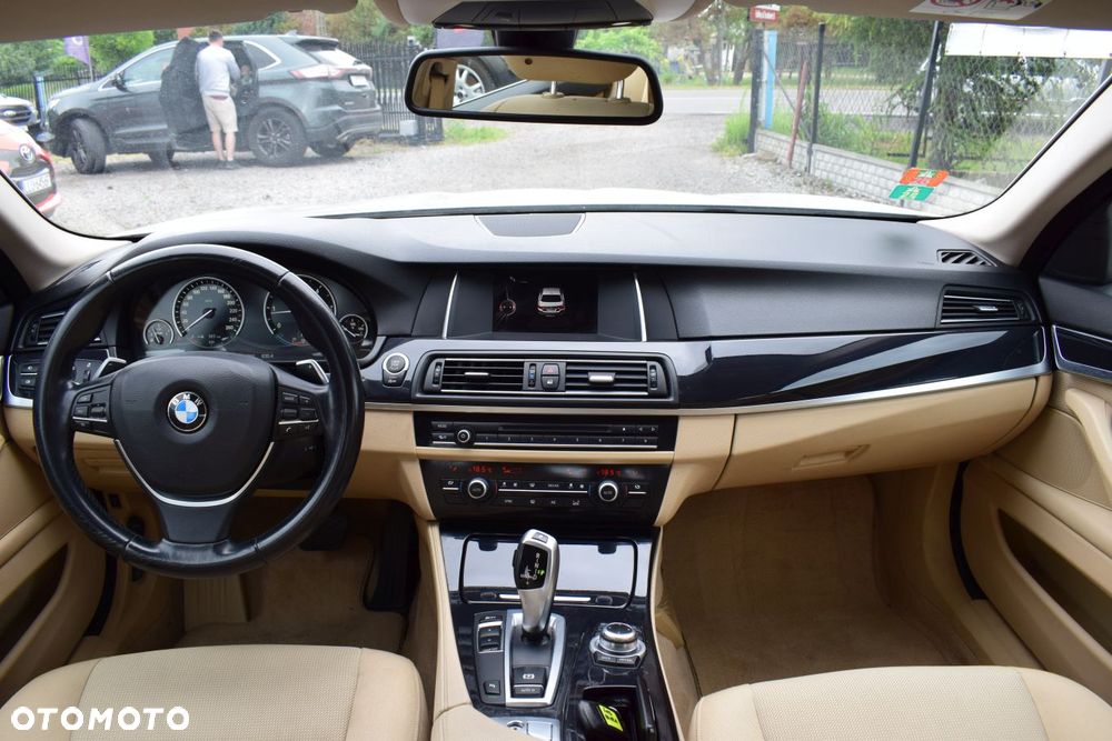 BMW Seria 5 520d - 6