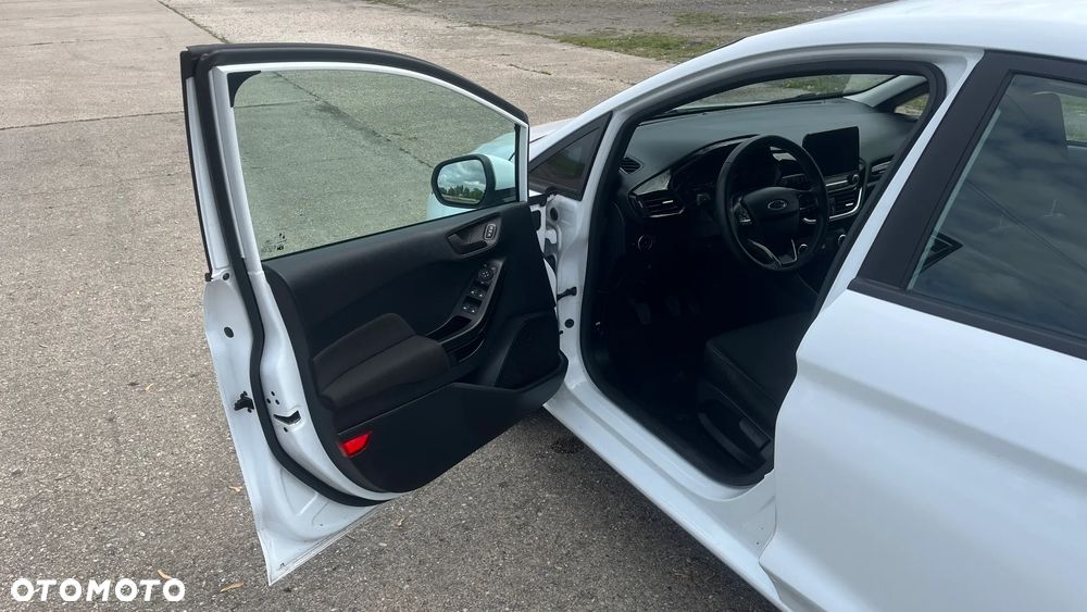 Ford Fiesta 1.1 S&S COOL&CONNECT - 10