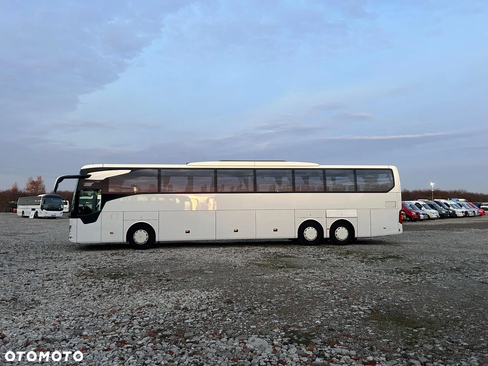 Mercedes-Benz Tourismo - 9
