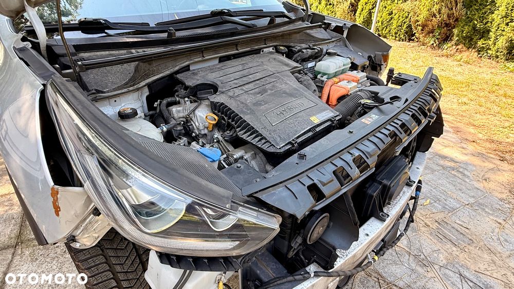Kia Niro 1.6 GDI HEV 2WD OPF Edition 7 - 30