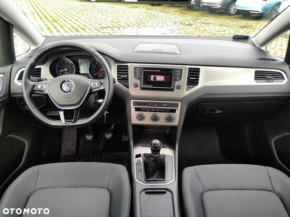 Volkswagen Golf Sportsvan - 10