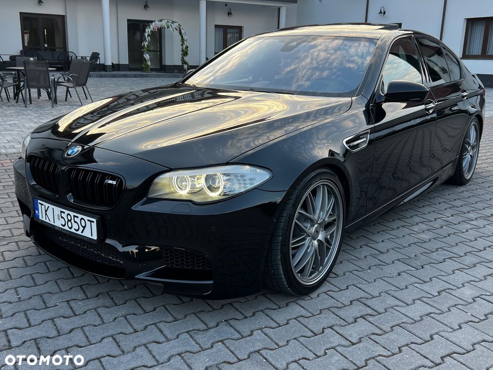 BMW M5 Standard - 12