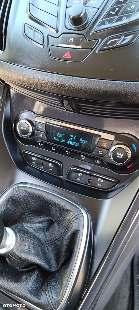 Ford Kuga 2.0 TDCi Individual - 11