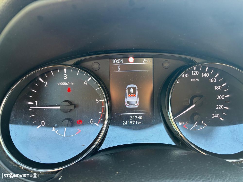 Nissan Qashqai 1.5 dCi 360 S - 6