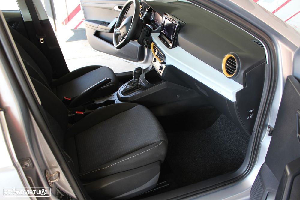 SEAT Ibiza 1.0 TSI Style DSG - 24