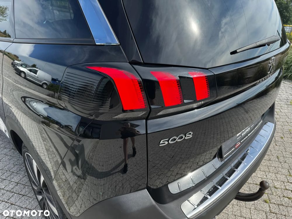 Peugeot 5008 - 9