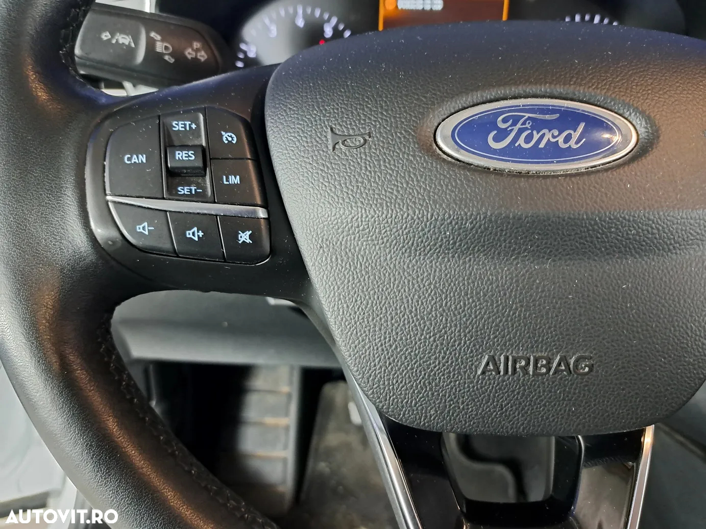 Ford Focus - 12