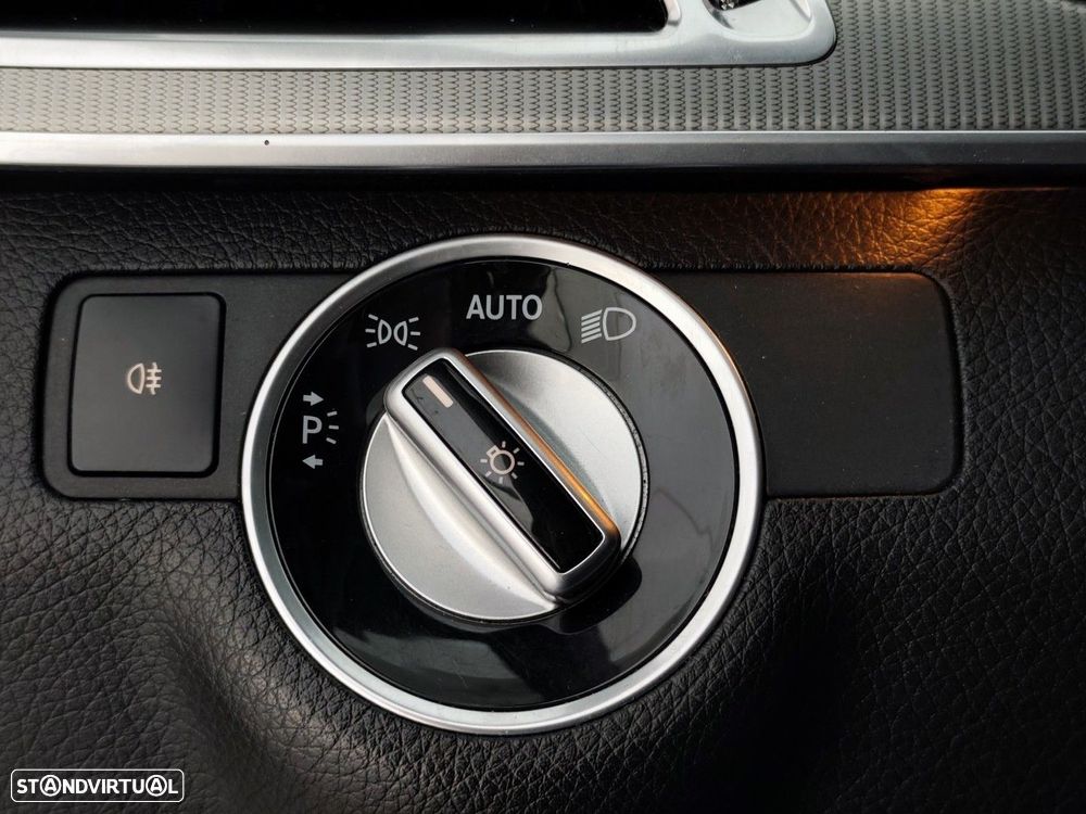 Mercedes-Benz E 220 BlueTEC Avantgarde - 26