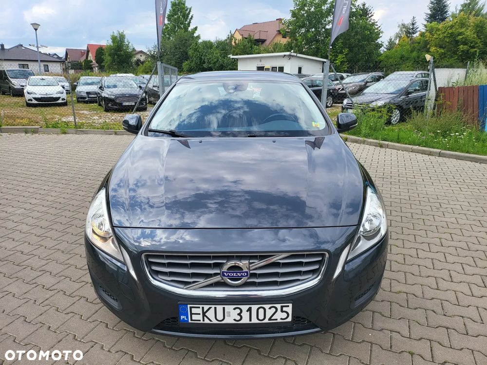 Volvo V60 - 13