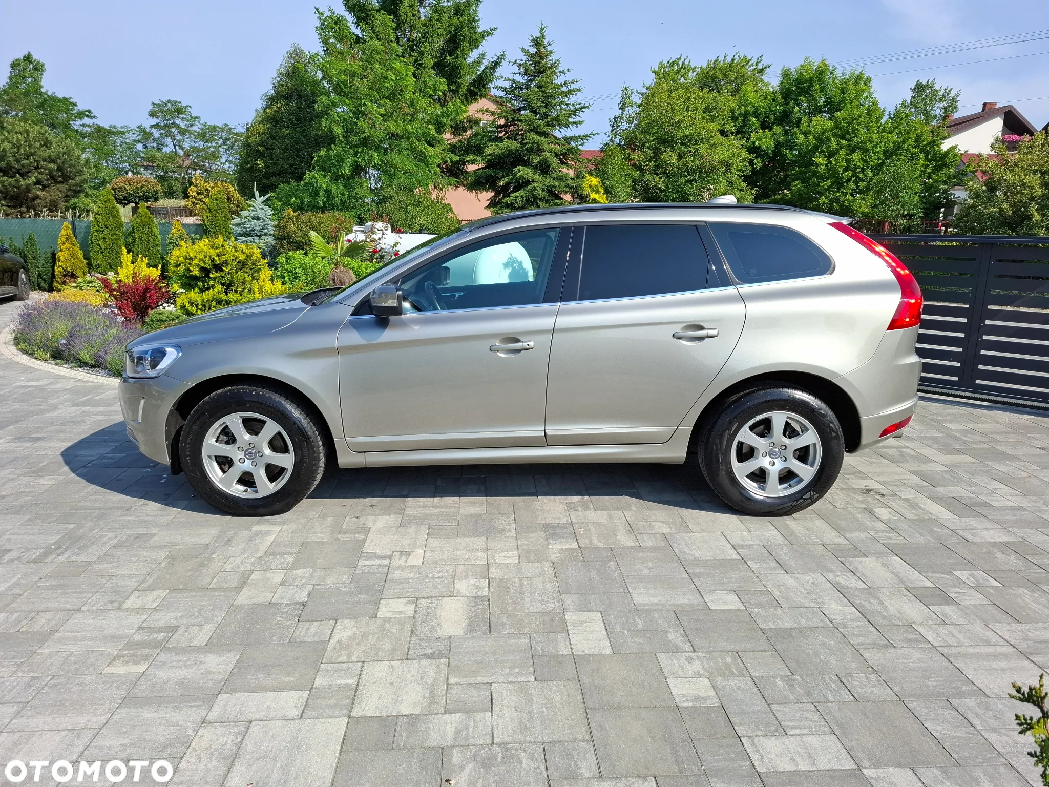 Volvo XC 60 D3 Momentum - 6