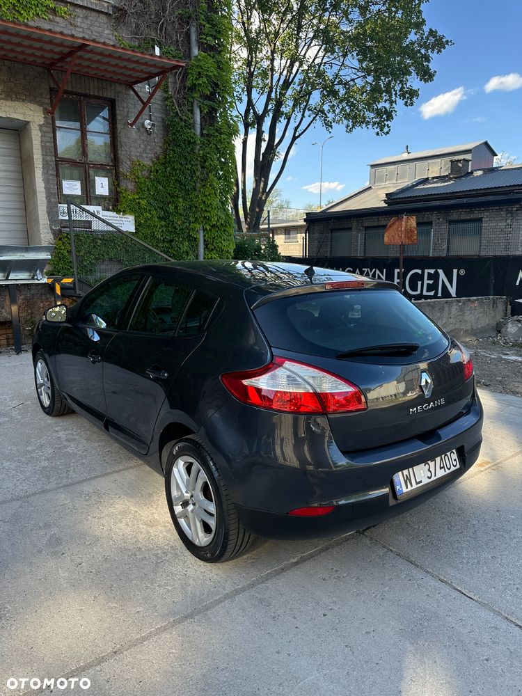Renault Megane 1.6 16V Zen - 6