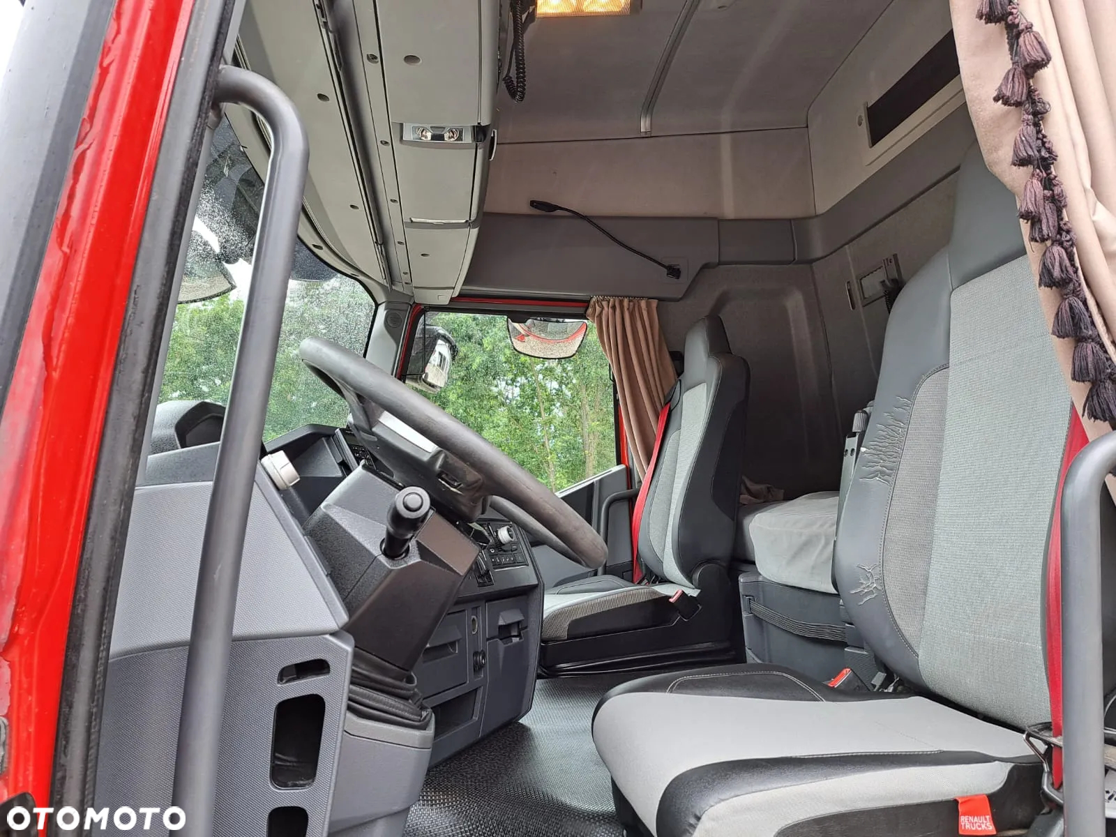 Renault T 460 - 8
