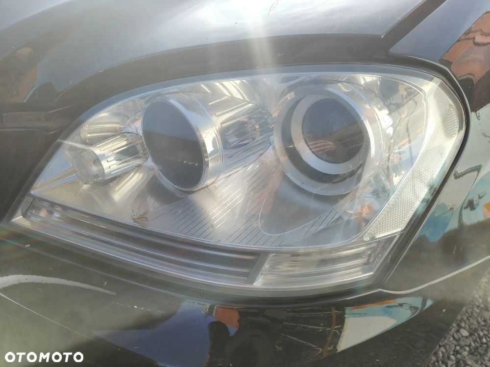 MERCEDES W164 ML LAMPA Przód Przednia Prawa Lewa Zwykła H7