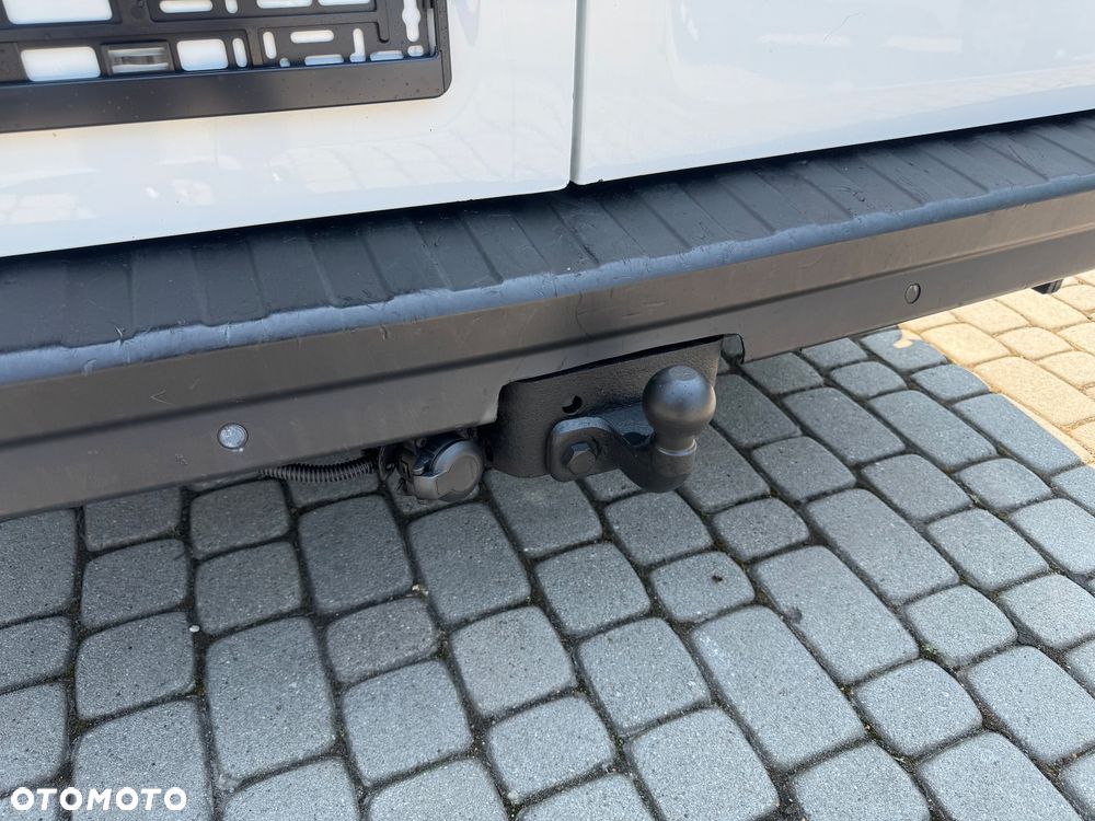 Opel Vivaro - 12