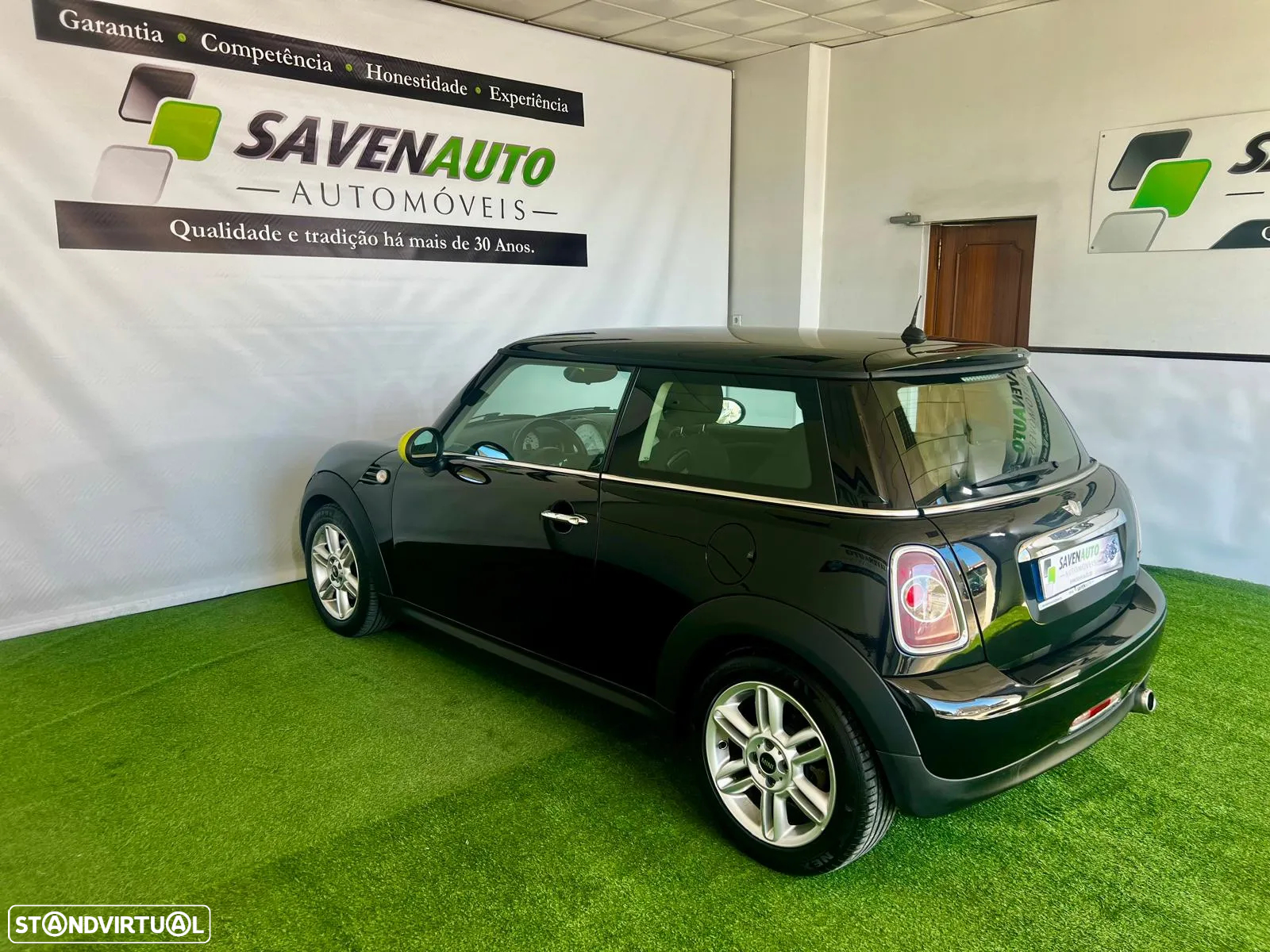 MINI 3 Portas One D - 5