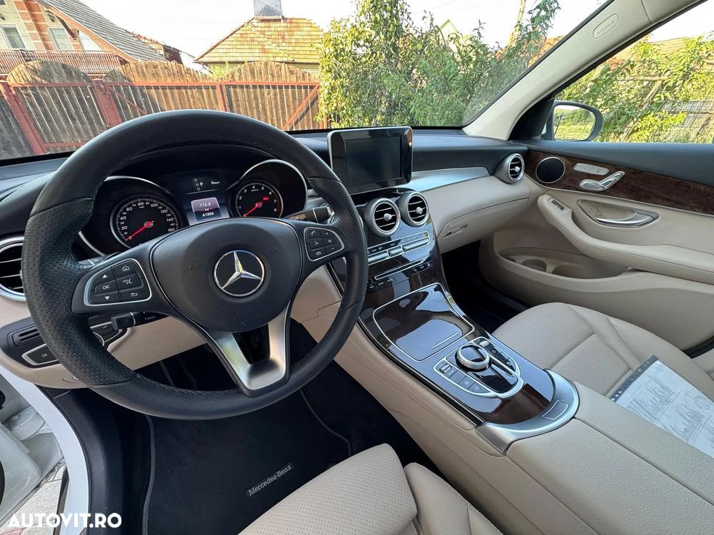 Mercedes-Benz GLC - 9