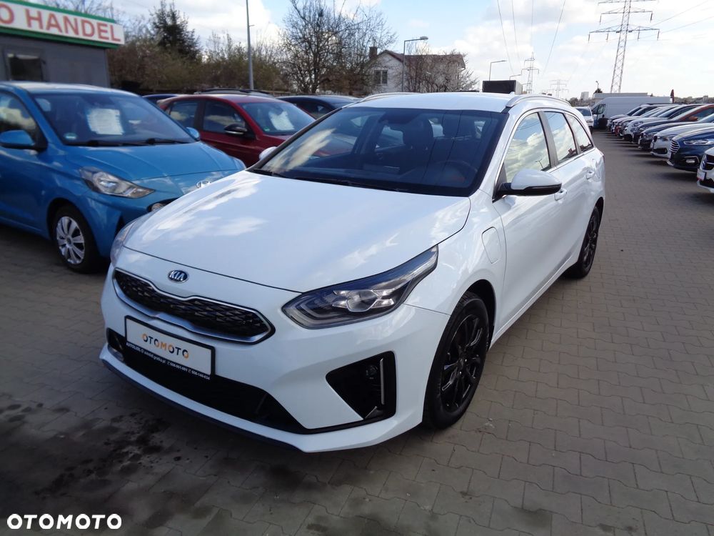 Kia Ceed 1.6 GDI DCT OPF Platinum Edition - 2