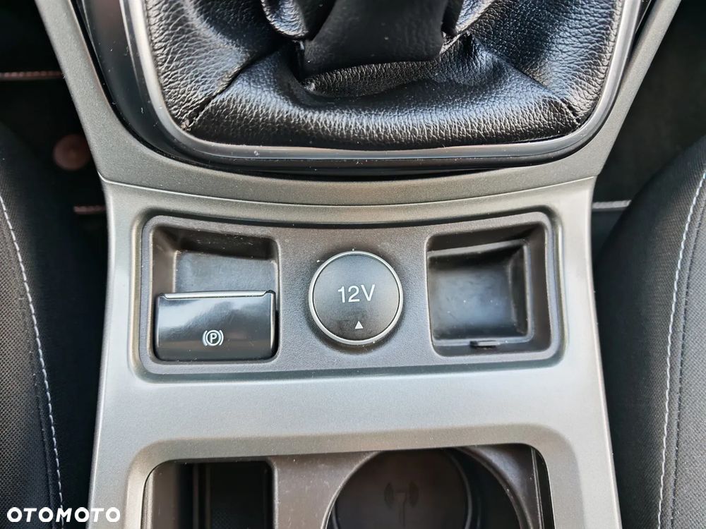 Ford Kuga 1.5 EcoBoost 2x4 Titanium - 23