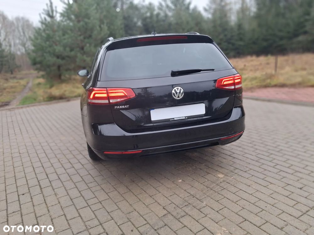 Volkswagen Passat 2.0 TDI (BlueMotion Technology) DSG Highline - 8