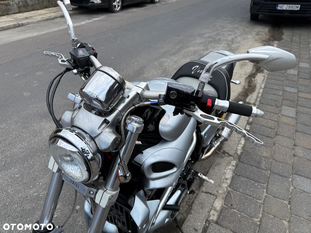 Yamaha V-MAX - 24