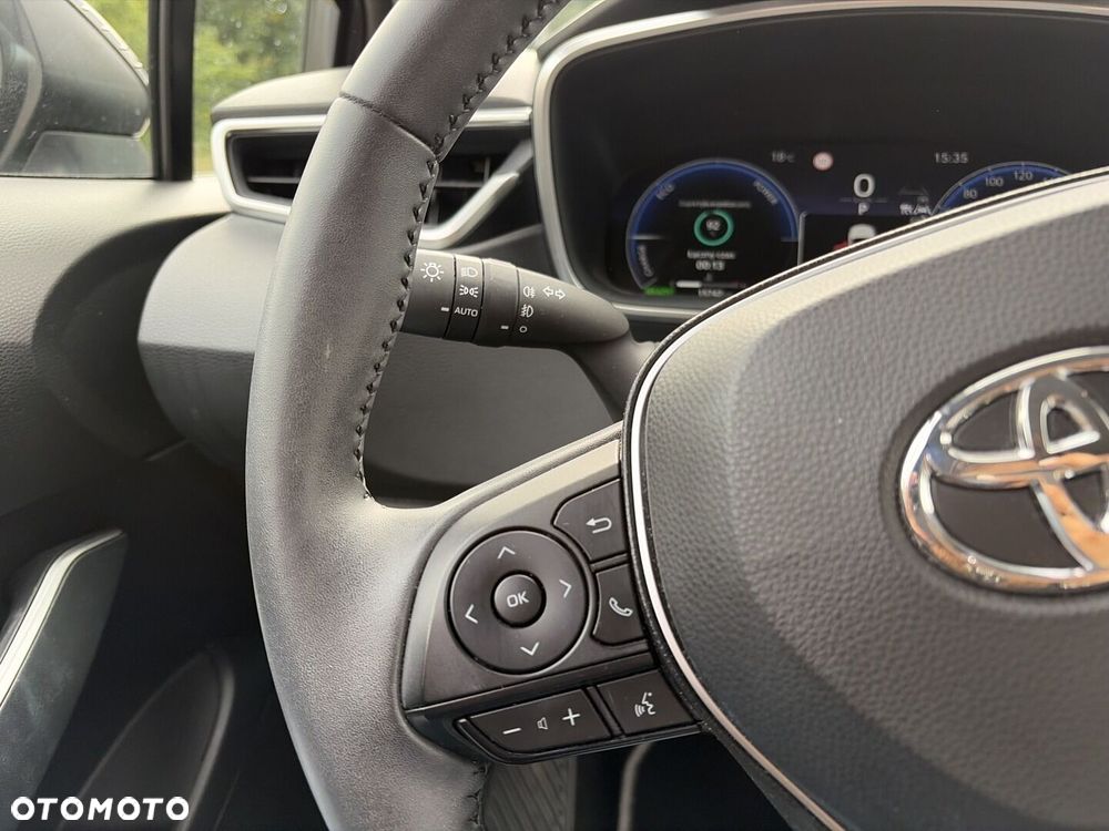 Toyota Corolla 1.8 Hybrid Style - 28