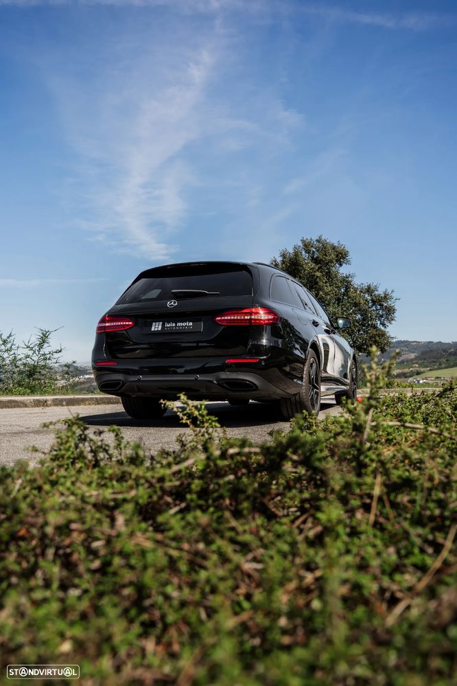 Mercedes-Benz E 300 de 4Matic 9G-TRONIC AMG Line - 17