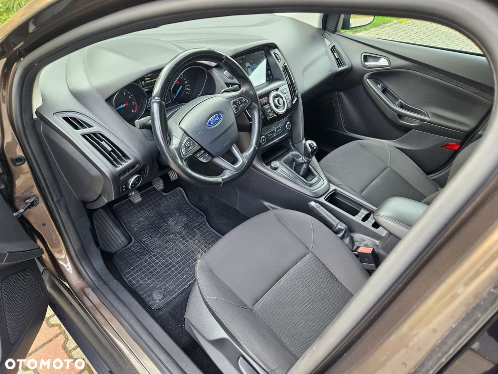 Ford Focus 1.6 Gold X - 14