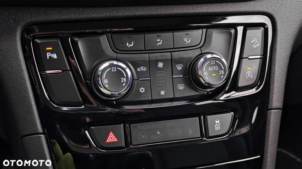 Opel Mokka 1.4 Turbo ecoFLEX Start/Stop 4x4 Innovation - 32