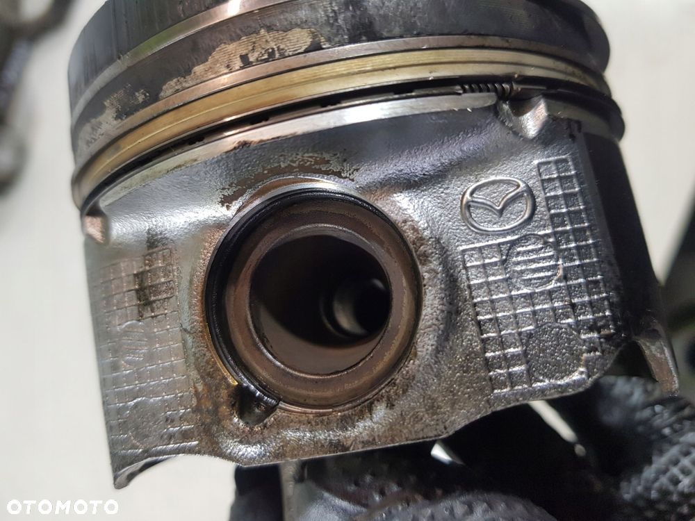 tłok + korbowód m174 mazda 3 6 cx-3 cx-5 2.2 d sh01 - 15