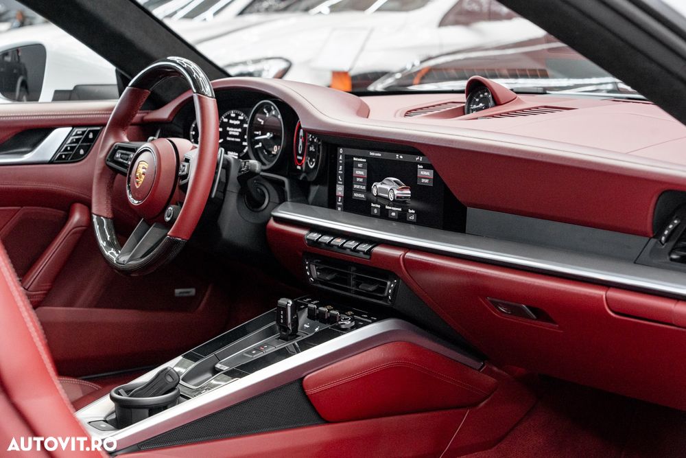 Porsche 911 Carrera 4S PDK - 10