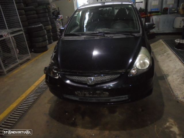 Carro MOT: L12A1 HONDA JAZZ 2 2004 1.2 78CV 5P PRETO GASOLINA - 1