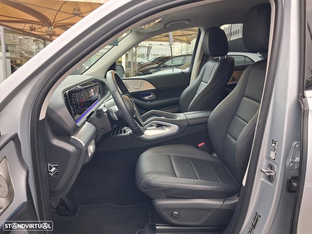 Mercedes-Benz GLE 300 d 4Matic - 12