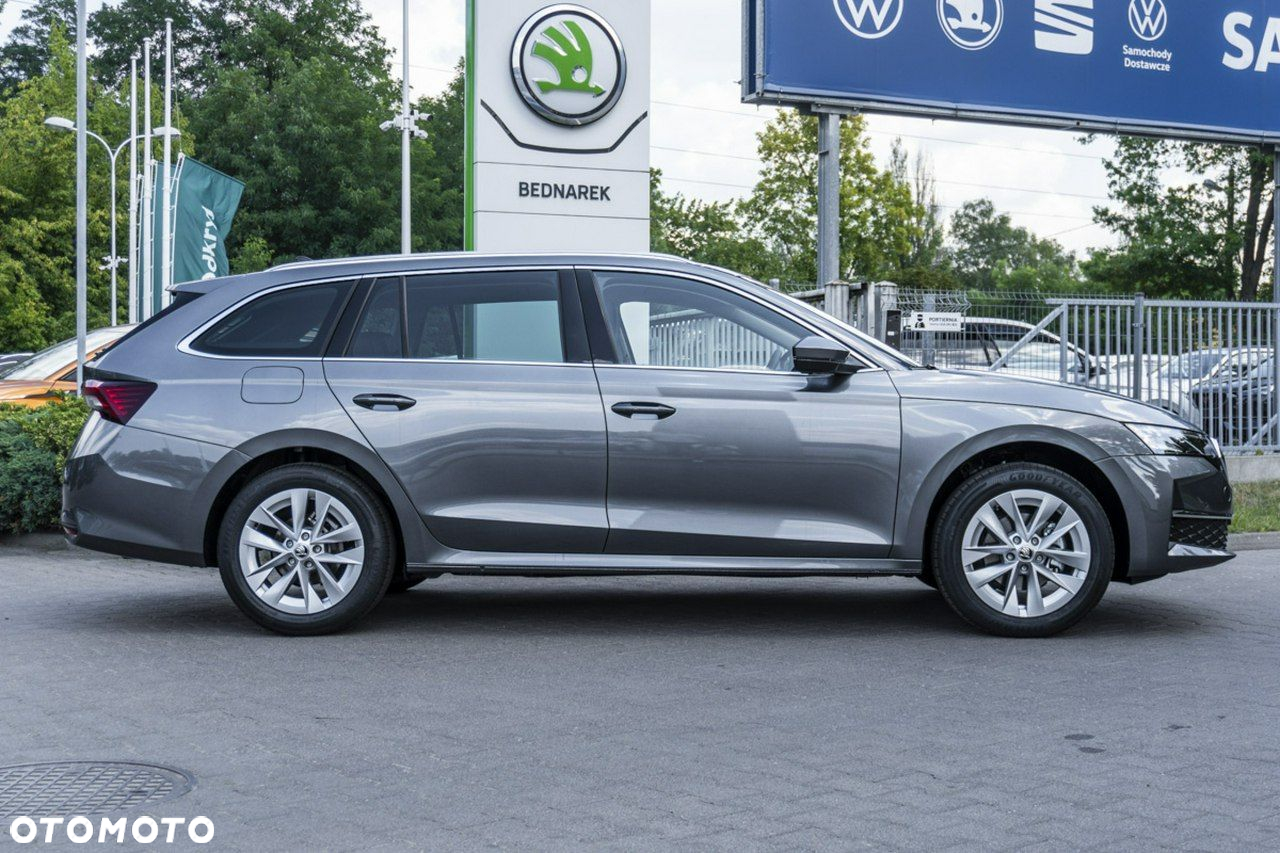 Skoda Octavia - 8