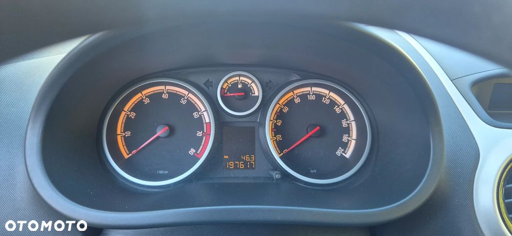 Opel Corsa - 11