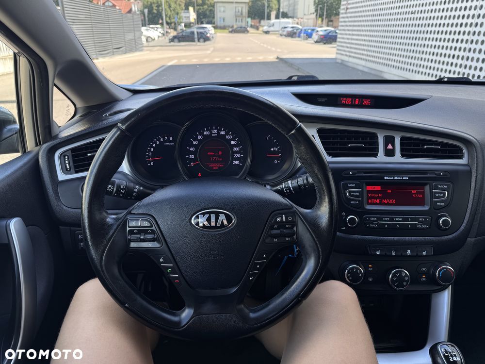 Kia Ceed 1.4 CVVT - 12