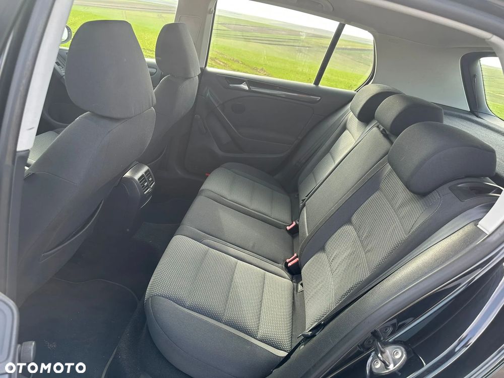 Volkswagen Golf 1.6 Team - 9