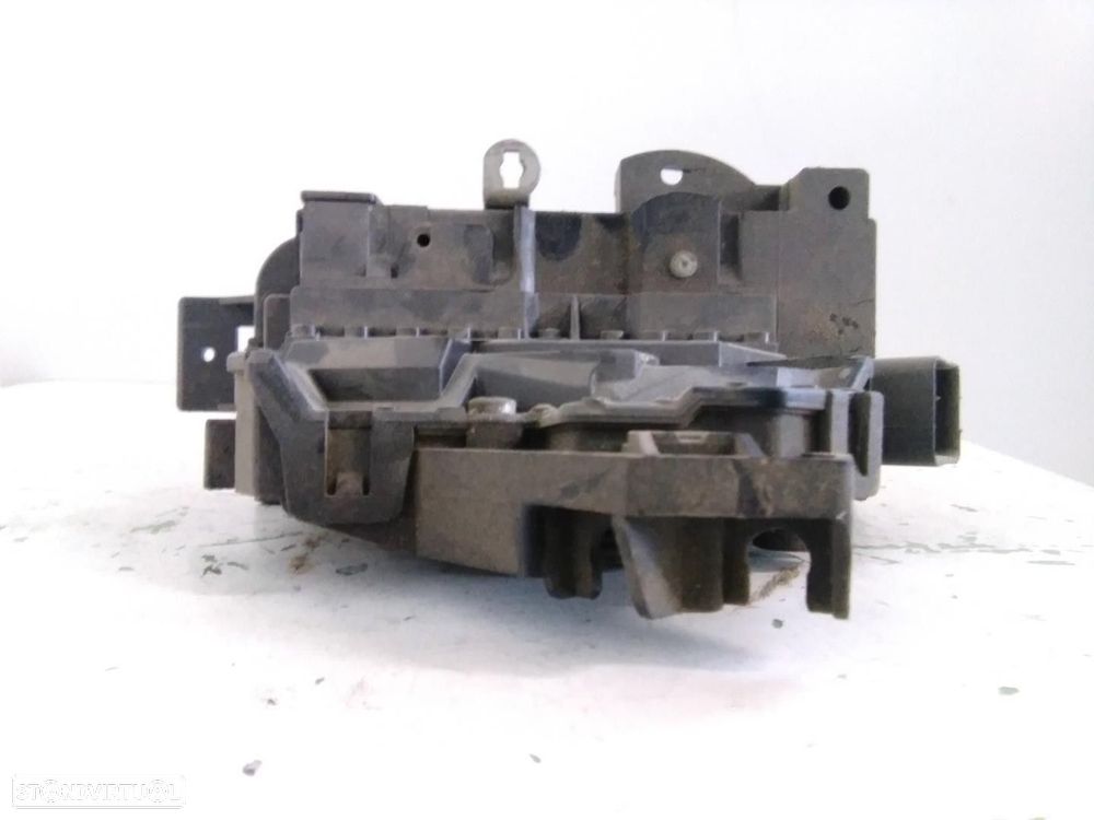 FECHADURA PORTA TRASEIRA ESQUERDA FORD FOCUS SEDAN 2004 -2S4SA206413DB - 1