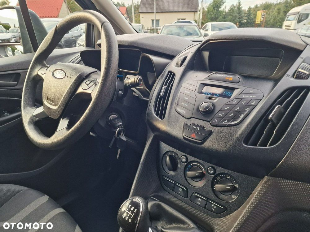 Ford Transit Connect - 29