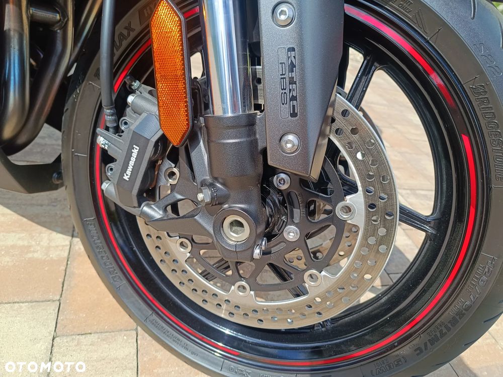 Kawasaki Ninja 1000 SX - 17